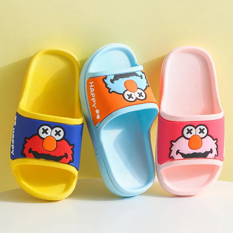 Children's Slippers Summer 2021 Home Bathroom Cute Cartoon New Boys and Girls Beach Sandals
Children's Slippers Summer 2021 Home Bathroom Cute Cartoon New Boys and Girls Beach Sandals