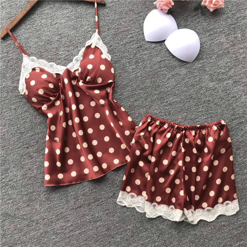 Sexy Women Pajamas with Chest Pad Satin Flower Print Pijamas Female 2 Piece Set 2019 Summer Home Wear Pyjama Nightsuits
Sexy Women Pajamas with Chest Pad Satin Flower Print Pijamas Female 2 Piece Set 2019 Summer Home Wear Pyjama Nightsuits