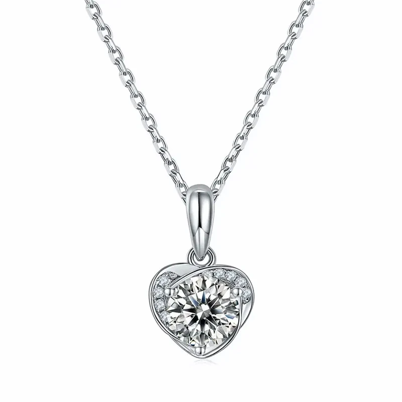 Moissanite Sparkling Custom 925 Silver Cuban Link With Pendant Chain Pearl Gold Plated Heart Shape Jewelry Necklaces Set Woman
Moissanite Sparkling Custom 925 Silver Cuban Link With Pendant Chain Pearl Gold Plated Heart Shape Jewelry Necklaces Set Woman