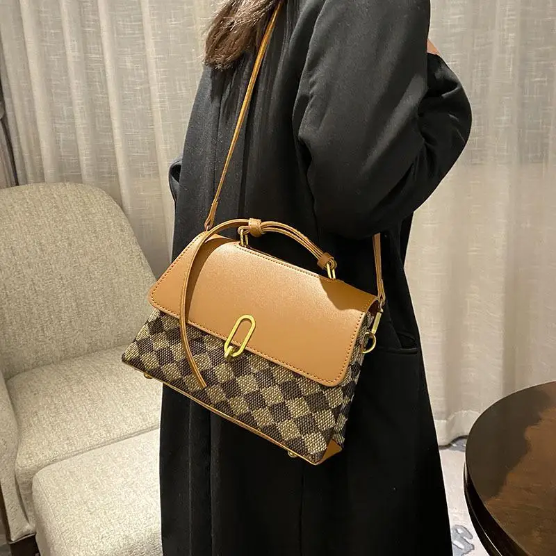 2022 Autumn Winter Leopard Print Women's Bag Luxury Designer Handbags High Quality Lady Shoulder Crossbody Bag Small Square Bag
2022 Autumn Winter Leopard Print Women's Bag Luxury Designer Handbags High Quality Lady Shoulder Crossbody Bag Small Square Bag