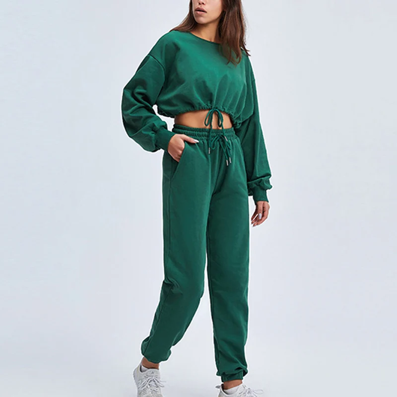2021 Stylish Custom Logo Two Piece Set Causal Crop Top And Sport Pants Fashion Women Tracksuit Set, Customized color
2021 Stylish Custom Logo Two Piece Set Causal Crop Top And Sport Pants Fashion Women Tracksuit Set, Customized color