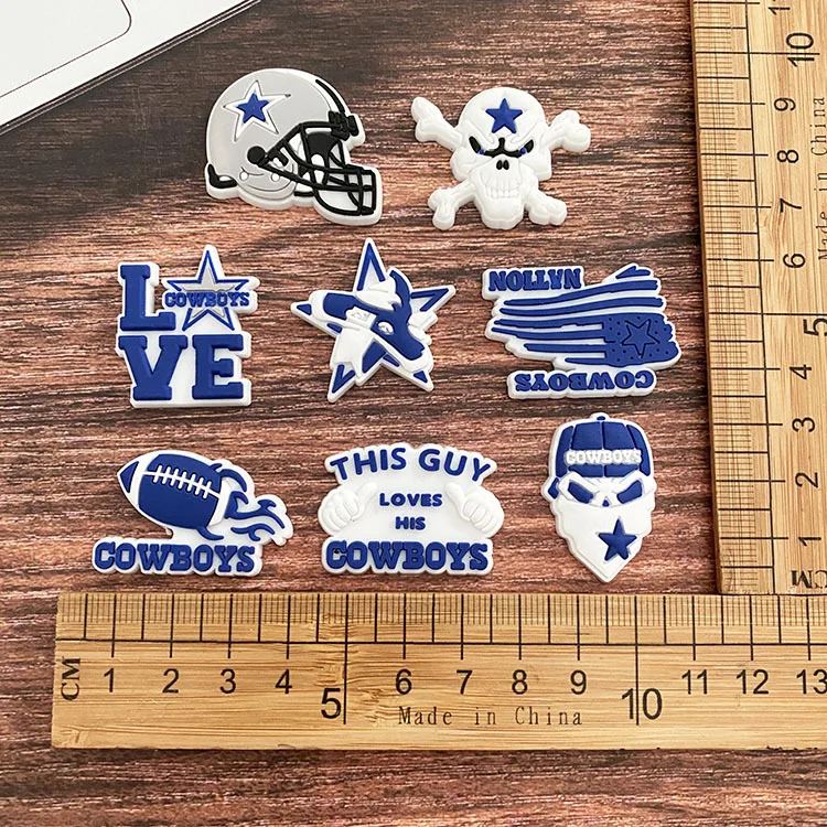 Custom design Dallas Cowboy pair Ball shoes flower buckle shoes decoration children's crocodile Charm
Custom design Dallas Cowboy pair Ball shoes flower buckle shoes decoration children's crocodile Charm