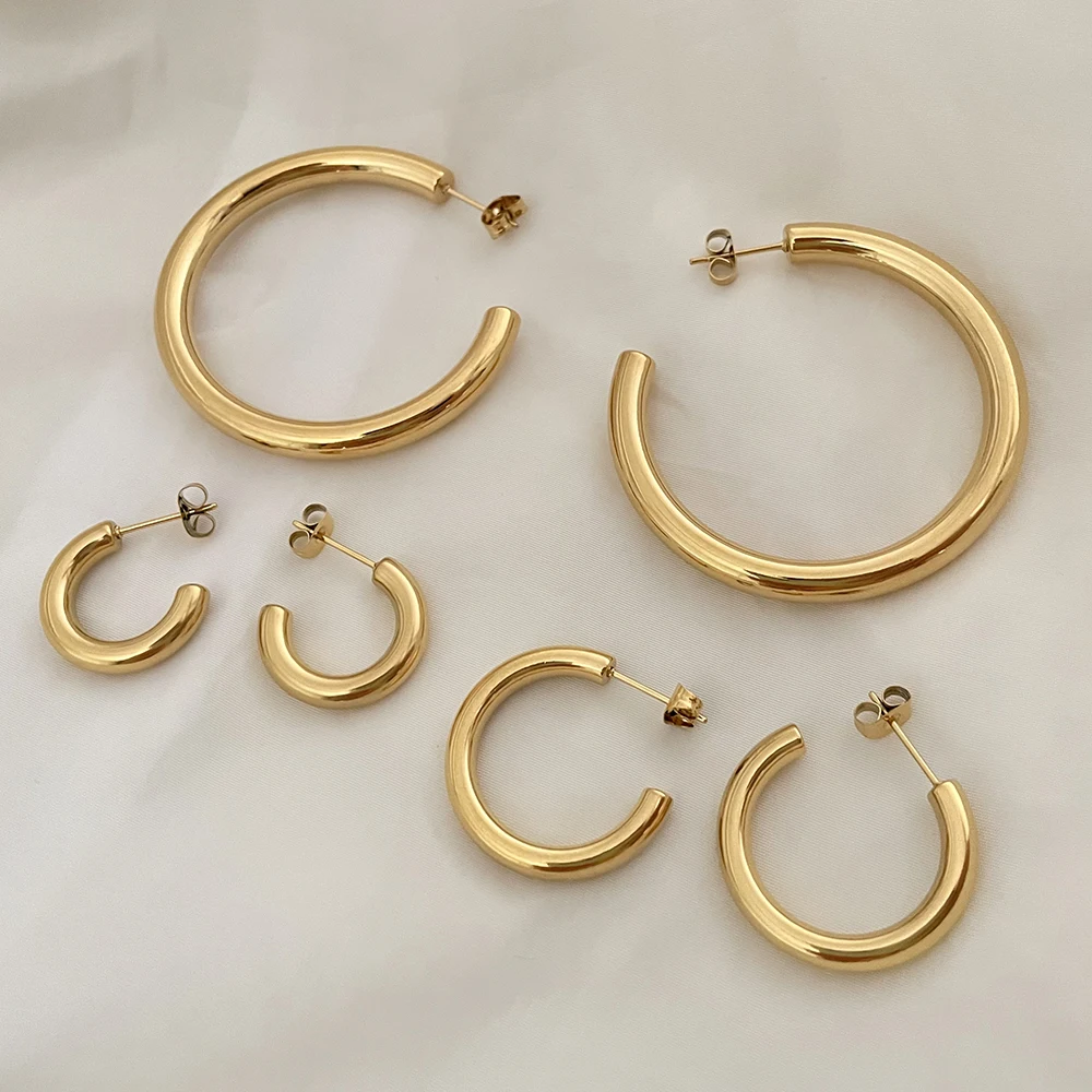 3 Sizes Chunky Big Hoop Earrings 18K Gold Plated Stainless Steel Earrings for Women Plain Minimalist Statement Hip Hop Jewelry, Gold/silver
3 Sizes Chunky Big Hoop Earrings 18K Gold Plated Stainless Steel Earrings for Women Plain Minimalist Statement Hip Hop Jewelry, Gold/silver