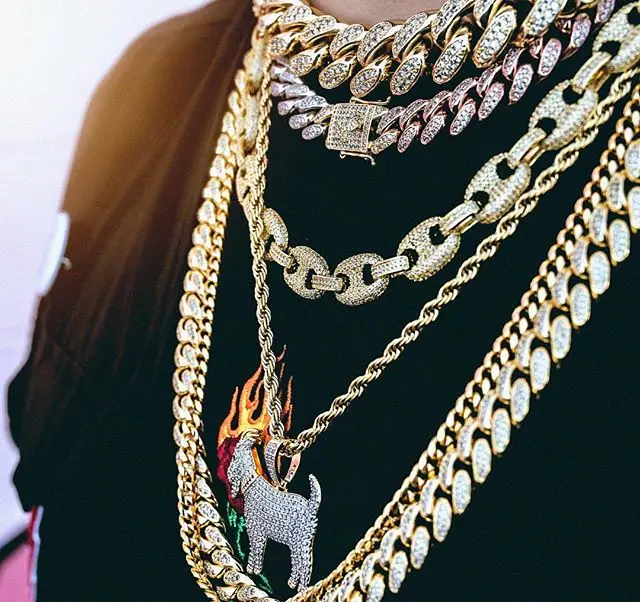 White Gold Plated CZ Diamond bracelet Iced Out Cuban Link Chain necklace, 14k gold / white gold
White Gold Plated CZ Diamond bracelet Iced Out Cuban Link Chain necklace, 14k gold / white gold