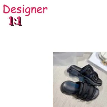 OEM&ODM mens leather slippers RUBBER jelly slides rhinestone sandals sandalias peludas sandals
OEM&ODM mens leather slippers RUBBER jelly slides rhinestone sandals sandalias peludas sandals