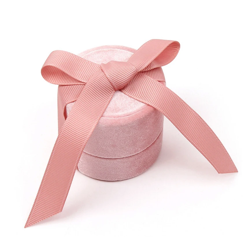Wholesales Jewellery Packaging Ring Pink Box With Your Logo, Pink,brown,classic blue,classic green
Wholesales Jewellery Packaging Ring Pink Box With Your Logo, Pink,brown,classic blue,classic green