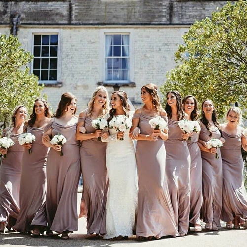 Off-Shouder Short Sleeve Cameo Brown Bridesmaid Evening Dress Bridesmaid Prom Dress
Off-Shouder Short Sleeve Cameo Brown Bridesmaid Evening Dress Bridesmaid Prom Dress