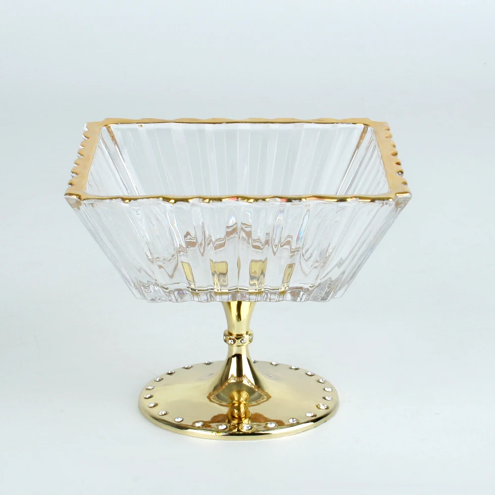 Home Decorative Wedding dry fruit Guest Gifts Chocolate gold plated crystal candy tray
Home Decorative Wedding dry fruit Guest Gifts Chocolate gold plated crystal candy tray