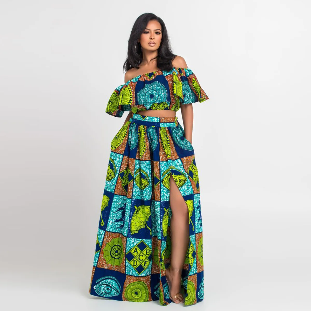 2020 new arrivals summer designs fashion trending women floral two pieces crop top with full length skirt set for ladies
2020 new arrivals summer designs fashion trending women floral two pieces crop top with full length skirt set for ladies