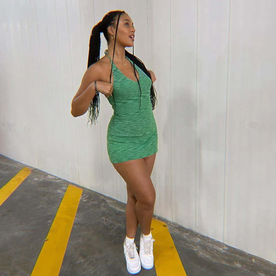 Custom Logo Sexy backless sheath dress in summer V-Neck sleeveless knit Solid Strap Sheath Mini Dress For Female 2021
Custom Logo Sexy backless sheath dress in summer V-Neck sleeveless knit Solid Strap Sheath Mini Dress For Female 2021