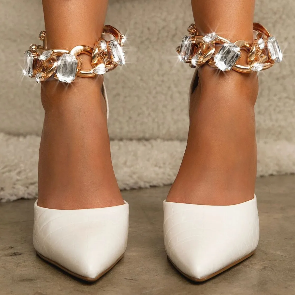 Fashion Women's Pointed Toe Stiletto Sandals Rhinestone Chain High Heels Shoes, Colors
Fashion Women's Pointed Toe Stiletto Sandals Rhinestone Chain High Heels Shoes, Colors