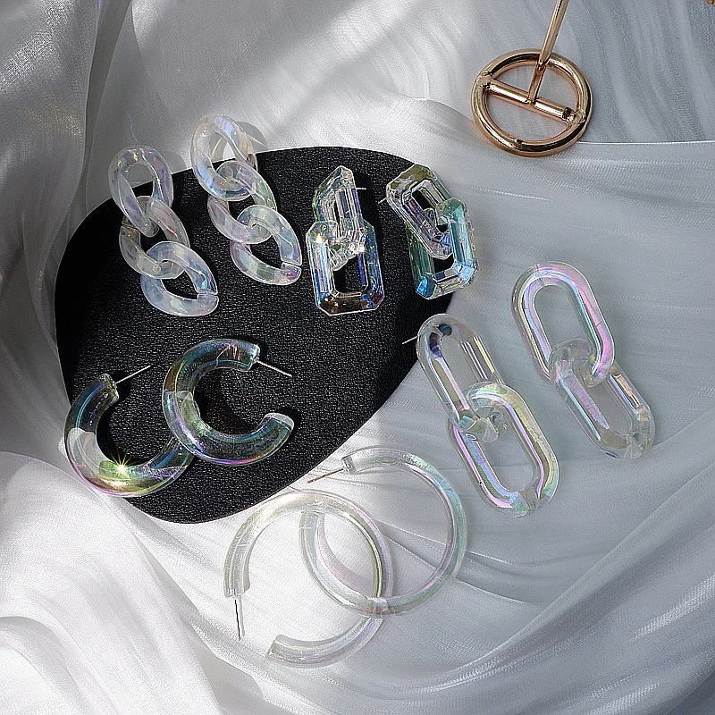 Fresh Summer Jewelry Clear Resin Acrylic Square Link Chain Drop Earrings Transparent Acrylic C Shape Hoop Earrings
Fresh Summer Jewelry Clear Resin Acrylic Square Link Chain Drop Earrings Transparent Acrylic C Shape Hoop Earrings