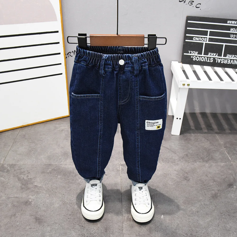 Wholesale toddler boys Elastic Waist casual solid button Denim Pants Jeans for kids, Picture shows
Wholesale toddler boys Elastic Waist casual solid button Denim Pants Jeans for kids, Picture shows