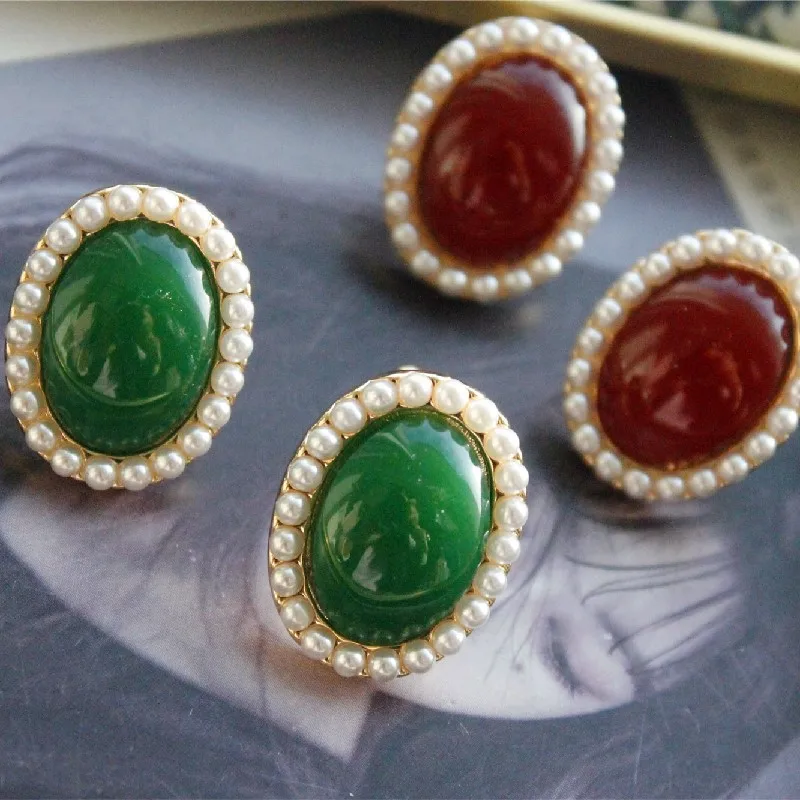 S925 silver needle stud earrings palace vintage pearl ear clip green non-pierced earrings artificial gemstones, As pictures
S925 silver needle stud earrings palace vintage pearl ear clip green non-pierced earrings artificial gemstones, As pictures