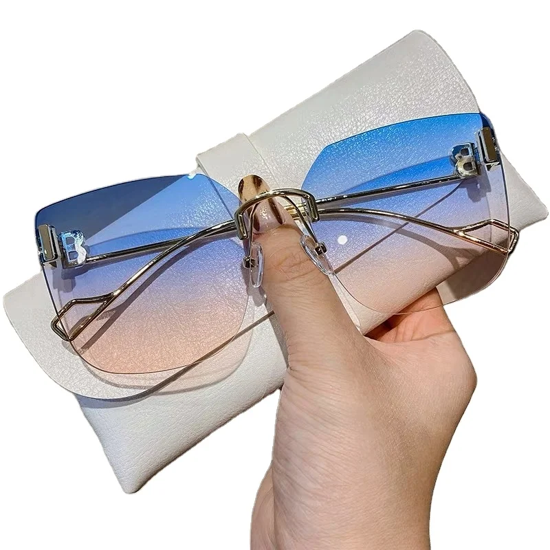 New B letter frameless cut-edge sunglasses female fashion net red metal big frame sunglasses gradient color sunglasses
New B letter frameless cut-edge sunglasses female fashion net red metal big frame sunglasses gradient color sunglasses