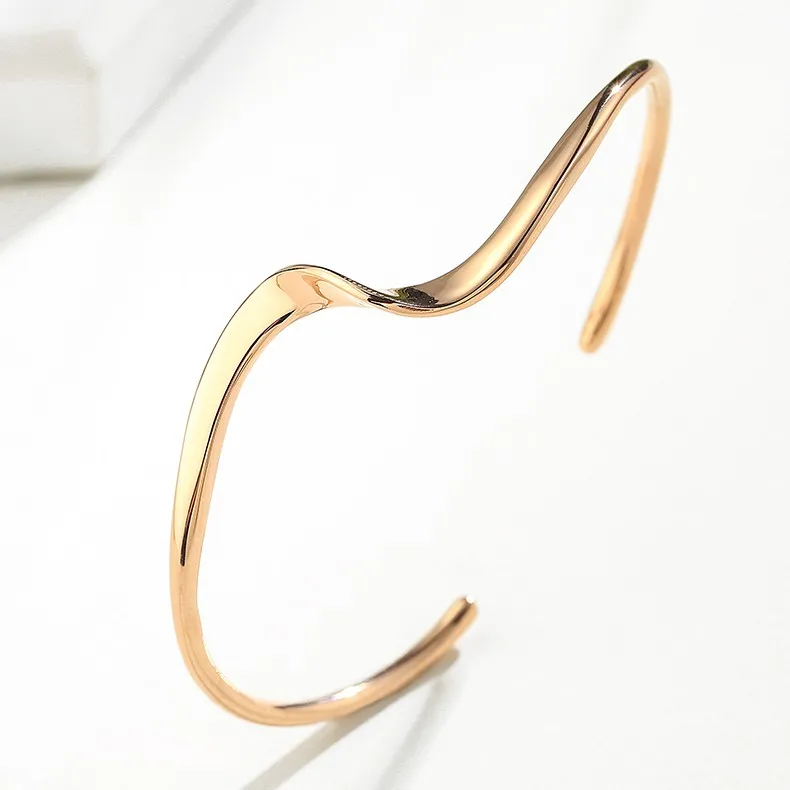 Trendy Adjustable Gold Plated Stainless Steel Wave Warp Shape Jewelry Cuff Bracelet, Customized color
Trendy Adjustable Gold Plated Stainless Steel Wave Warp Shape Jewelry Cuff Bracelet, Customized color