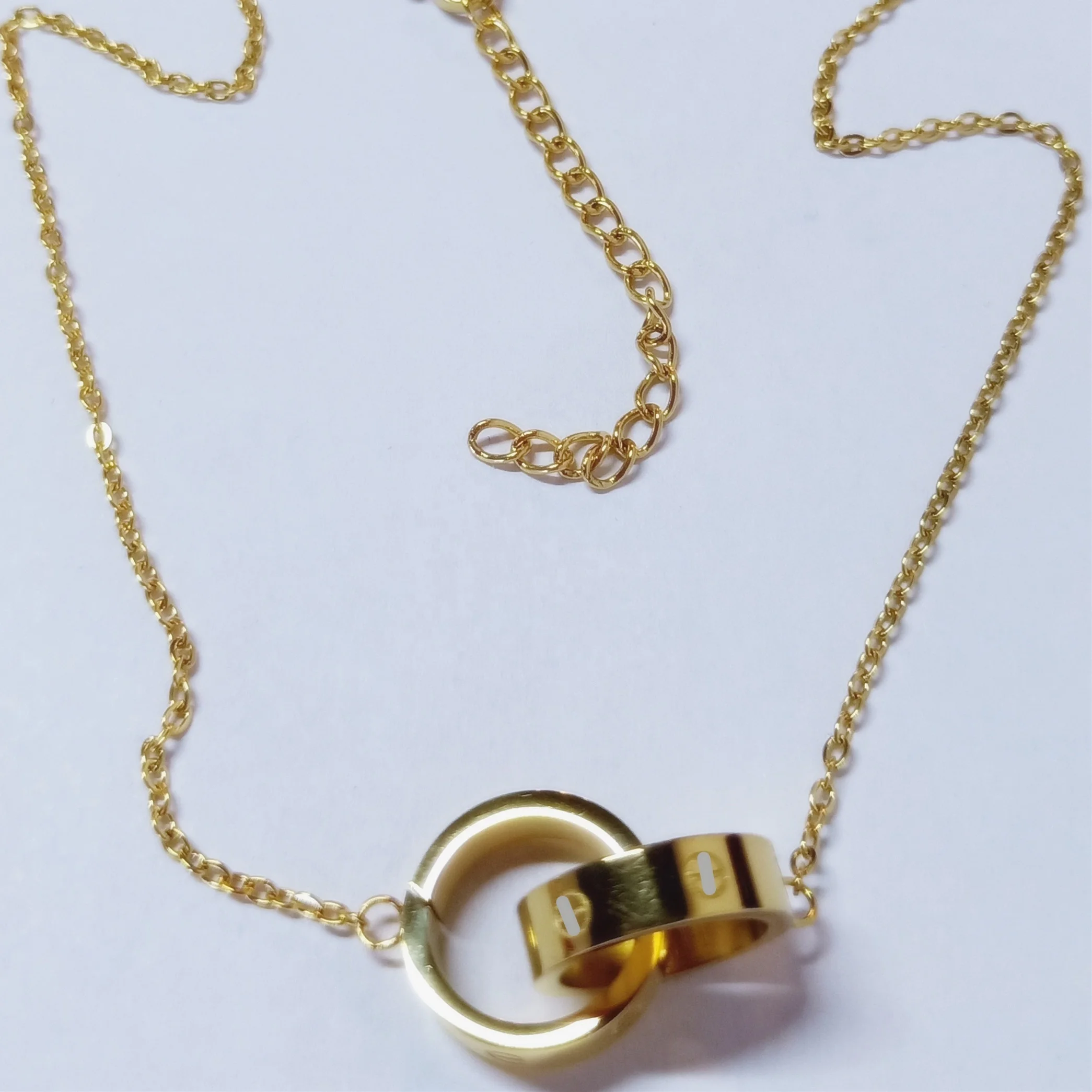 Wholesale custom jewelry stainless steel 18k gold plated simple classic love double circle pendant necklace for women, All common color are available
Wholesale custom jewelry stainless steel 18k gold plated simple classic love double circle pendant necklace for women, All common color are available