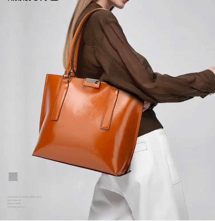 Quality The Puffer Promotional OEM Functional Tote Bag With Leather Strap Customized With Zipper And Pocket Handbag, Brown, grey,black,red
Quality The Puffer Promotional OEM Functional Tote Bag With Leather Strap Customized With Zipper And Pocket Handbag, Brown, grey,black,red