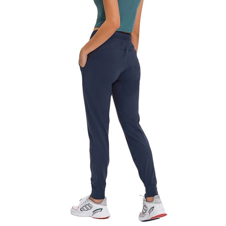 New best eco friendly new hot custom gym fitness pants nylon fashion texture female sports design yoga leggings with pockets, Customized colors
New best eco friendly new hot custom gym fitness pants nylon fashion texture female sports design yoga leggings with pockets, Customized colors