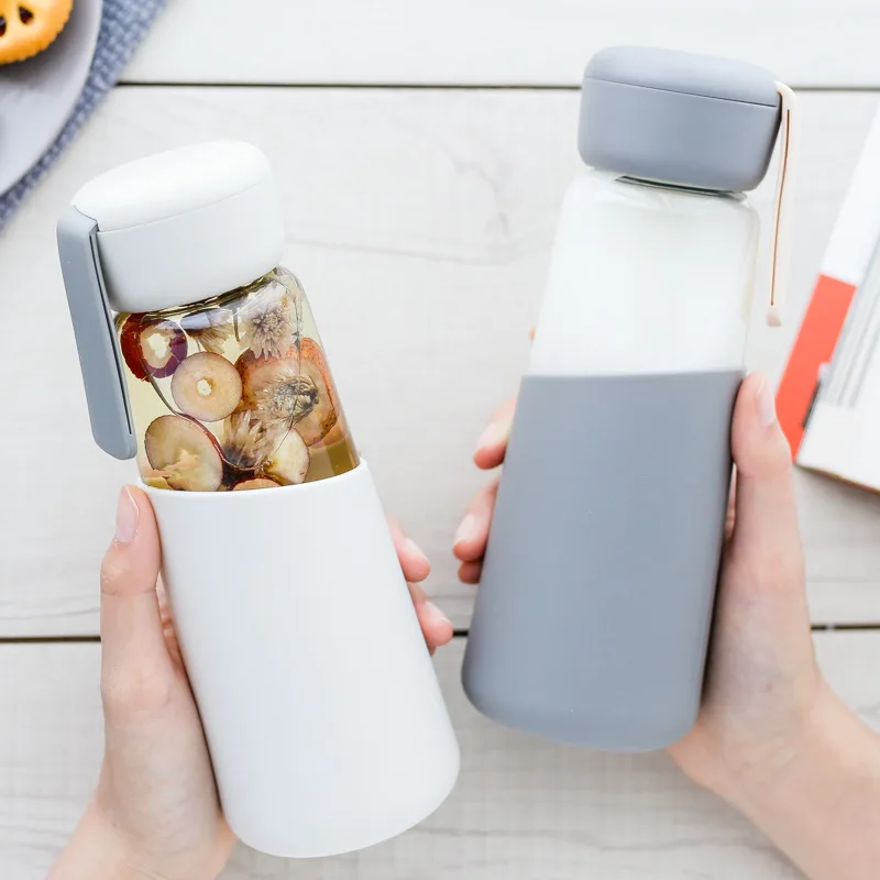 Seaygift fashion silicone sleeve insulation sports glass bottle clear borosilicate glass drinking water bottle with sleeve, Pink/black/brown/grey
Seaygift fashion silicone sleeve insulation sports glass bottle clear borosilicate glass drinking water bottle with sleeve, Pink/black/brown/grey