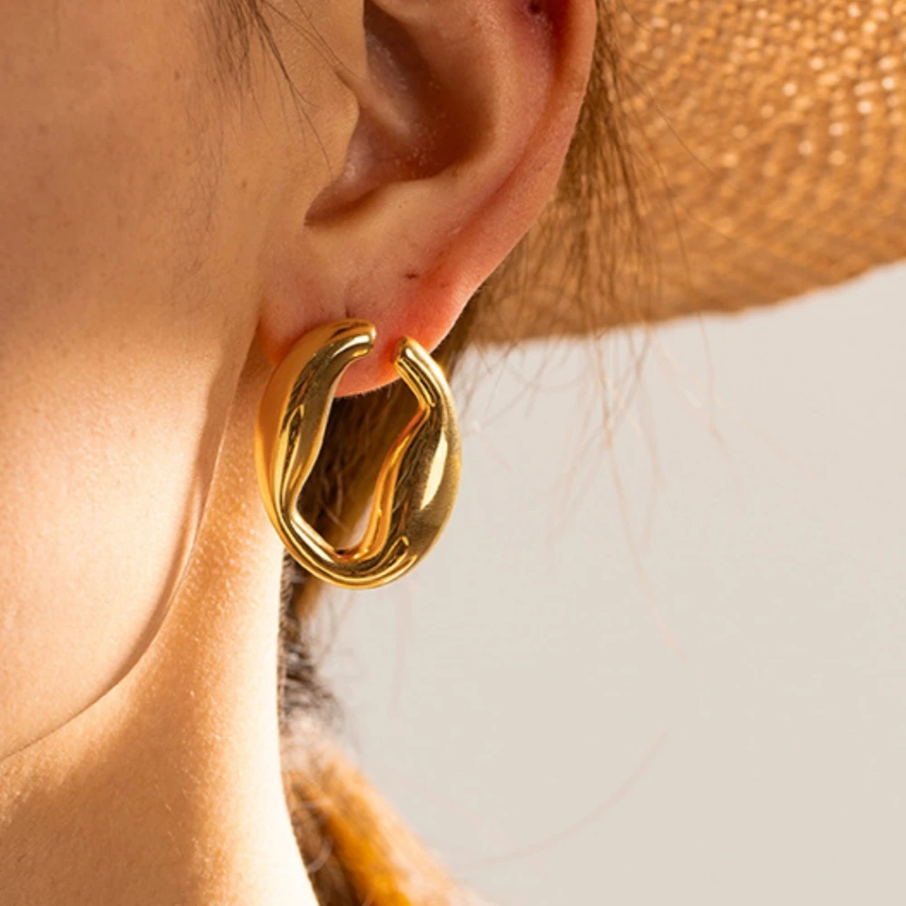 Trendy 18K PVD Gold Plated Stainless Steel Waterproof Statement Hollow Stud Earrings O-shaped Irregular Chunky Drop Earrings for
Trendy 18K PVD Gold Plated Stainless Steel Waterproof Statement Hollow Stud Earrings O-shaped Irregular Chunky Drop Earrings for