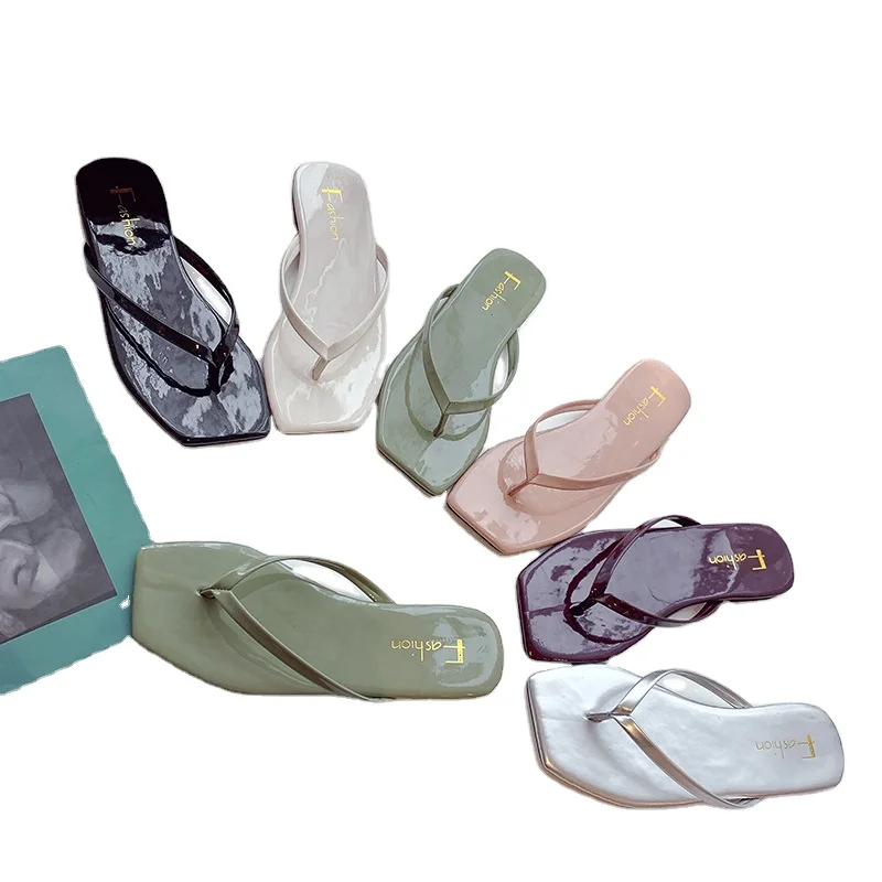 Sandals women's new Korean style square toe flip flops in summer 2019 wear cross-border beach sandals, Customized color
Sandals women's new Korean style square toe flip flops in summer 2019 wear cross-border beach sandals, Customized color