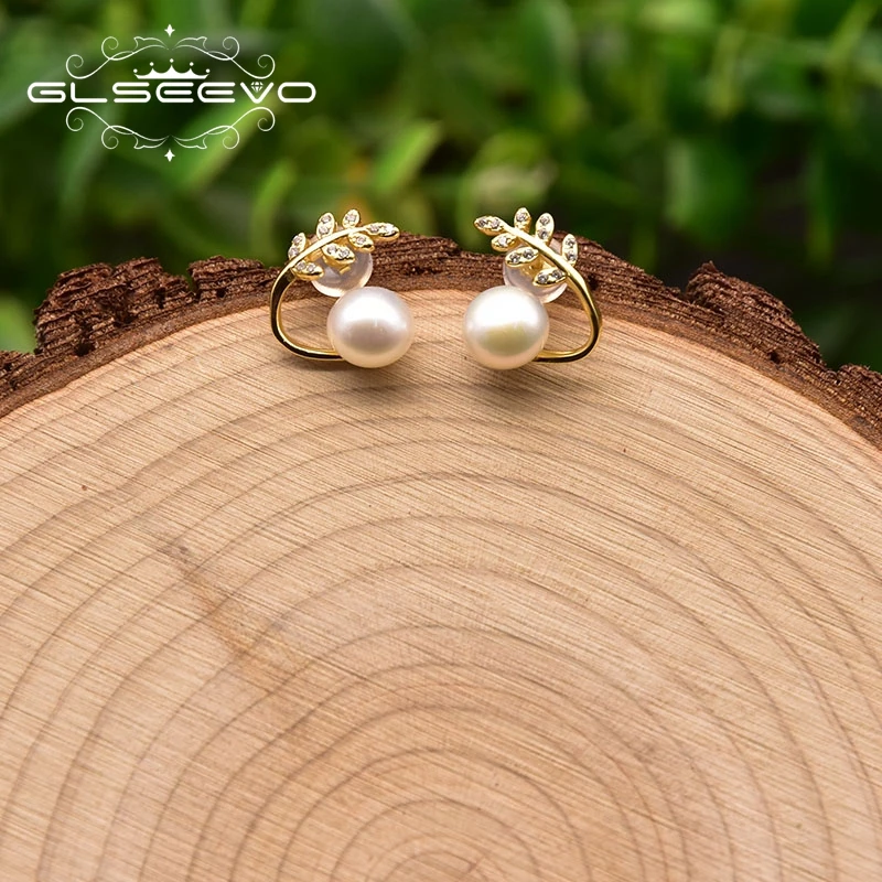 Natural Freshwater Pearl Stud Earrings For Women Gift 925 Sterling Silver Leaf Zircon Style Earrings Fashion Jewelry
Natural Freshwater Pearl Stud Earrings For Women Gift 925 Sterling Silver Leaf Zircon Style Earrings Fashion Jewelry