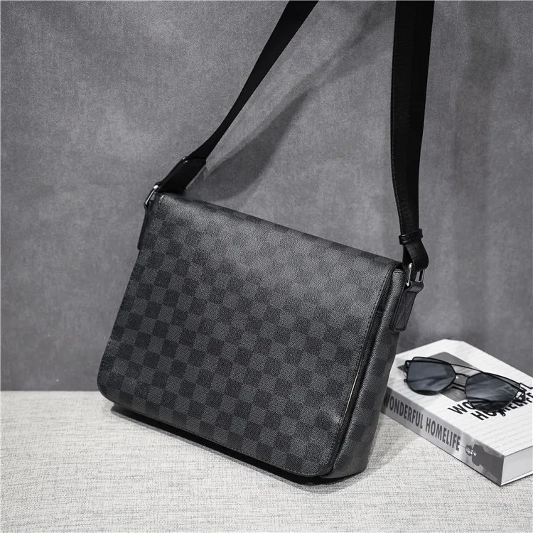 Fashion Sac PU Leather Bag Laptop & Tablet Crossbody Travel Shoulder Case Men Checker Board Laptop Messenger Bag, Customized color
Fashion Sac PU Leather Bag Laptop & Tablet Crossbody Travel Shoulder Case Men Checker Board Laptop Messenger Bag, Customized color