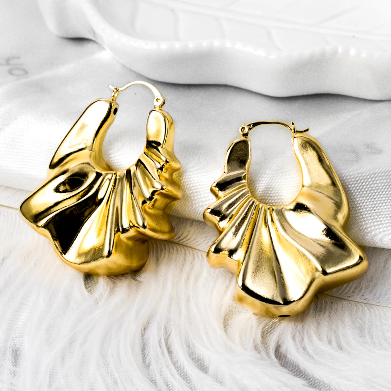 2021 New Fashion Classic Jewelry for African Earrings Fashion party earrings for romantic hip-hop trends
2021 New Fashion Classic Jewelry for African Earrings Fashion party earrings for romantic hip-hop trends
