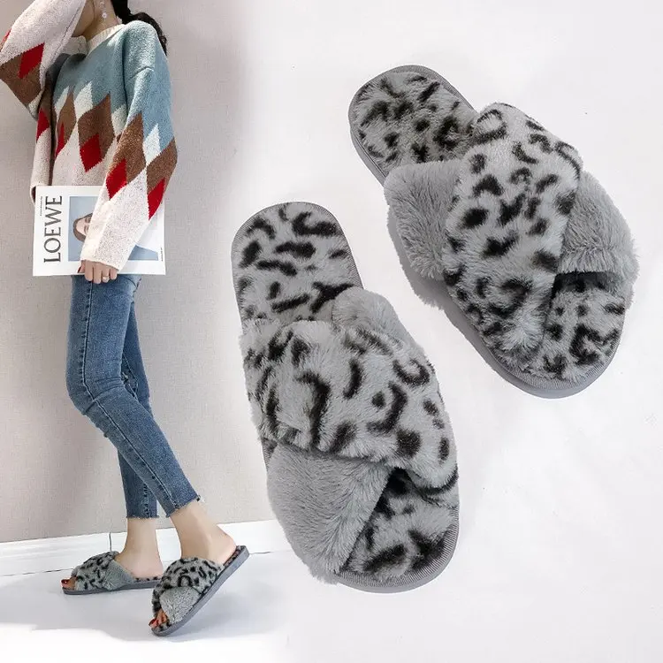 Colorful Fur hot Sale Winter Warm Women Shoes Leopard Fuzzy Thick Soled Sandals Plush Large Size Fashion Slippers, Blue,grey,pink,brown
Colorful Fur hot Sale Winter Warm Women Shoes Leopard Fuzzy Thick Soled Sandals Plush Large Size Fashion Slippers, Blue,grey,pink,brown