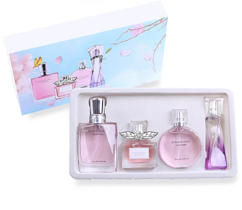 Ladies' perfume set, gift set, four piece durable, fragrant, natural, fresh, feminine.
Ladies' perfume set, gift set, four piece durable, fragrant, natural, fresh, feminine.