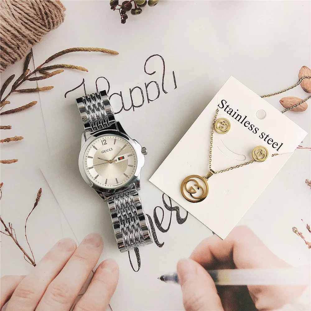China OEM male wristwatch fassil style watches sport wristwatches waterproof luxury quartz watch ladies watch jewelry set
China OEM male wristwatch fassil style watches sport wristwatches waterproof luxury quartz watch ladies watch jewelry set