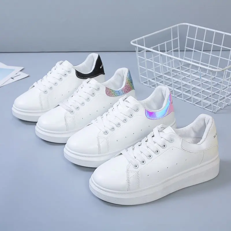 2021 fashion casual walking shoes for women breathable PU leather fabric outdoor sports woman casual shoes
2021 fashion casual walking shoes for women breathable PU leather fabric outdoor sports woman casual shoes