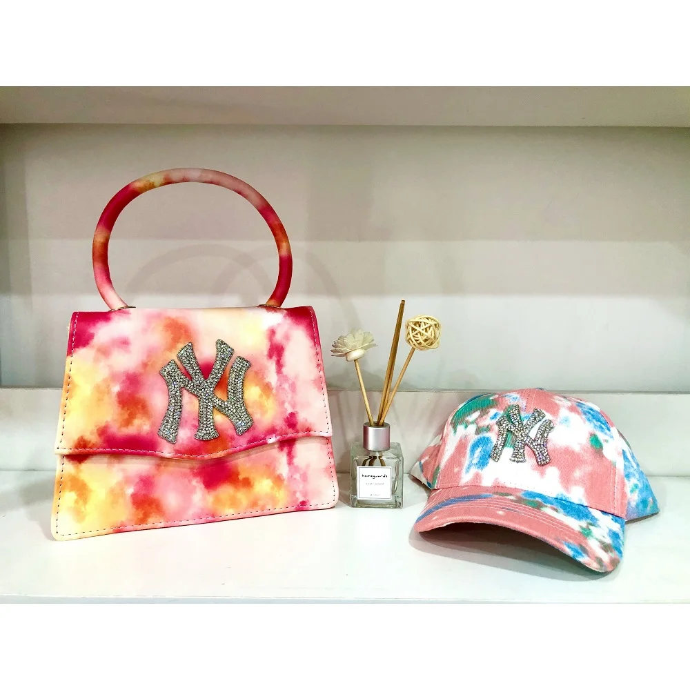 Luxury Fashion Famous Designer Brands Handbags Matching Fur Bucket Hat And Purses Ny Hat And Purse Set, 5colors
Luxury Fashion Famous Designer Brands Handbags Matching Fur Bucket Hat And Purses Ny Hat And Purse Set, 5colors