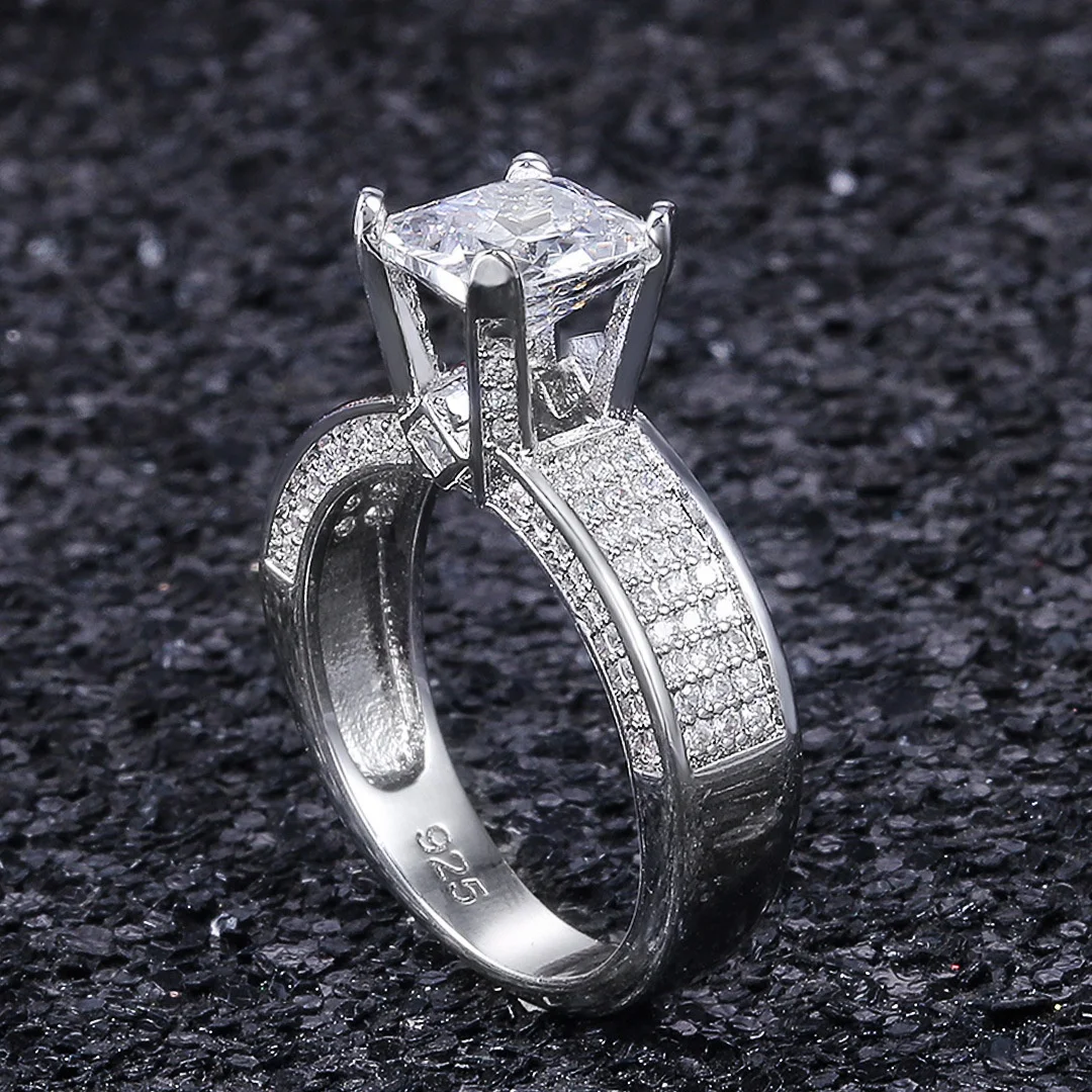 Classic Square Zircon wedding rings for women Luxury Full Shiny CZ Engagement party jewelry Sparking ring bague Wholesale
Classic Square Zircon wedding rings for women Luxury Full Shiny CZ Engagement party jewelry Sparking ring bague Wholesale