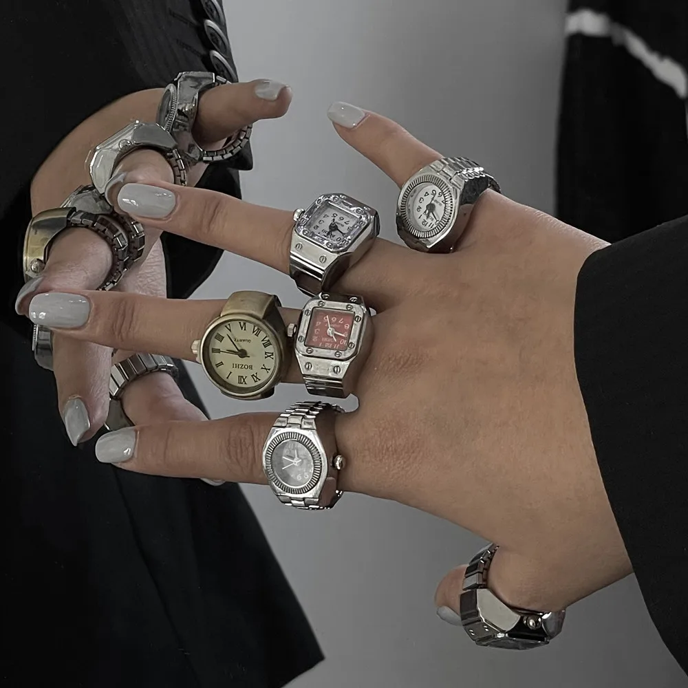2021 New Individuality Vintage Punk Elastic Stretchy Quartz Watch Rings for Women Man Hip-hop Couple Accessories, Gold &silver
2021 New Individuality Vintage Punk Elastic Stretchy Quartz Watch Rings for Women Man Hip-hop Couple Accessories, Gold &silver