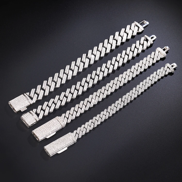 Cuban link chain bracelet 15mm wide pure silver 925 stylish hip hop chain plated 18k gold
Cuban link chain bracelet 15mm wide pure silver 925 stylish hip hop chain plated 18k gold
