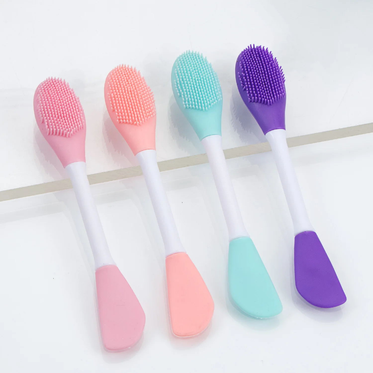 Cosmetic Tools facial care Factory Direct Sale Adjustable Film Stick Dual head color Makeup Brush Soft Silicone mask Head Brush, As show
Cosmetic Tools facial care Factory Direct Sale Adjustable Film Stick Dual head color Makeup Brush Soft Silicone mask Head Brush, As show