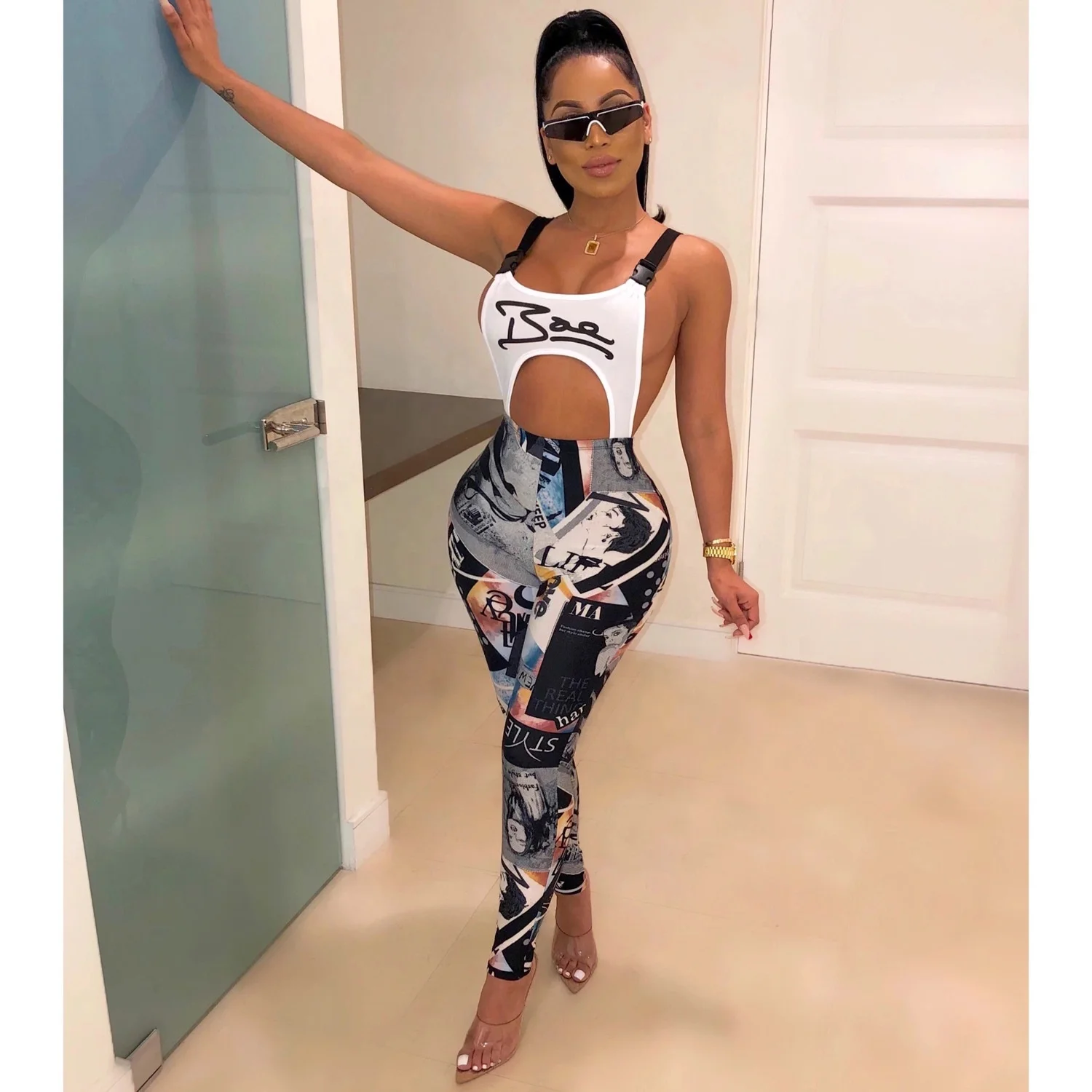 JP-116 OEM China factory low MOQ summer ladies one piece hollow out backless sling graffiti bandage dressy jumpsuit, Picture color
JP-116 OEM China factory low MOQ summer ladies one piece hollow out backless sling graffiti bandage dressy jumpsuit, Picture color