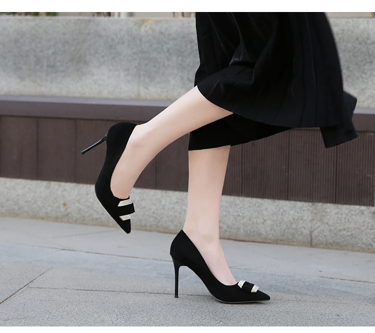 2021 New Women Shoes 9 CM Stiletto Heels Women's Pumps Big Size Heels Shoes High Quality Sexy Ladies Office Shoes For Women, Black,red
2021 New Women Shoes 9 CM Stiletto Heels Women's Pumps Big Size Heels Shoes High Quality Sexy Ladies Office Shoes For Women, Black,red