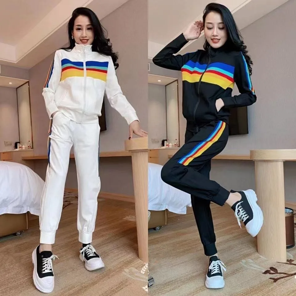 Leisure sports suit women's 2022 spring and autumn thin high collar shirt slim rainbow design fashion jogging suit two-piece set
Leisure sports suit women's 2022 spring and autumn thin high collar shirt slim rainbow design fashion jogging suit two-piece set