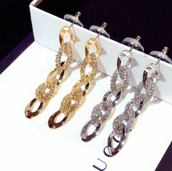 New Arrival Bling Bling Diamond Geometric Cross Chain Earrings Fashion Shiny Gold Plated Crystal Rhinestone Long Drop Earrings, Gold silver
New Arrival Bling Bling Diamond Geometric Cross Chain Earrings Fashion Shiny Gold Plated Crystal Rhinestone Long Drop Earrings, Gold silver