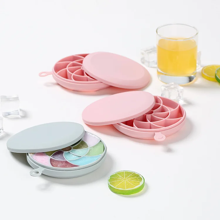 Home creative simple ice tray mold with ice box DIY making ice cubes homemade, 2 colors
Home creative simple ice tray mold with ice box DIY making ice cubes homemade, 2 colors
