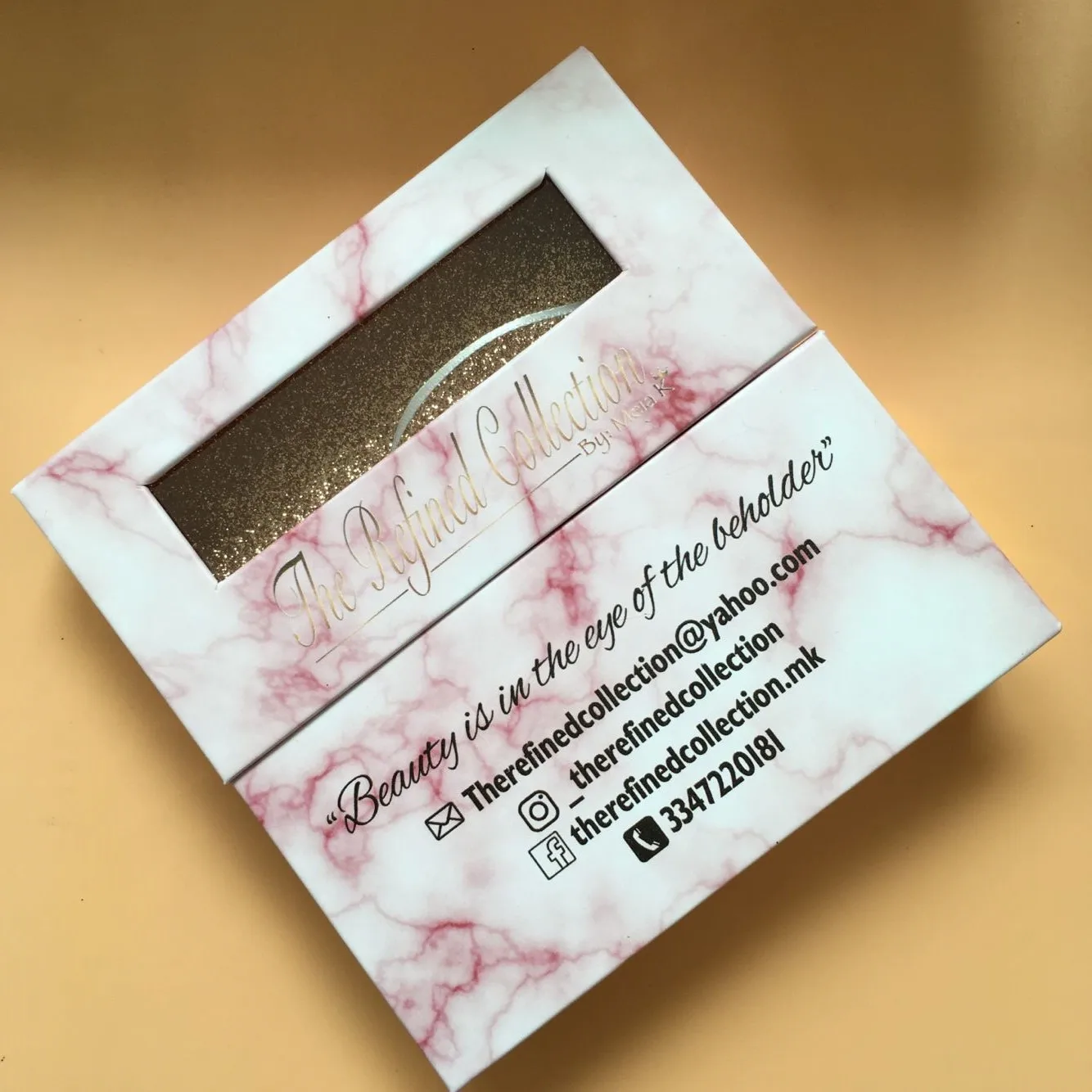 Custom Label Empty 25mm Mink Lashbox Pink Marble Magnetic Eyelash Packaging Box With Window
Custom Label Empty 25mm Mink Lashbox Pink Marble Magnetic Eyelash Packaging Box With Window