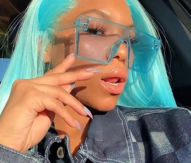 High Quality Vintage Oversized Lens Women Sunglasses Hot Selling Female Ladies Square PC Sun Glasses With Rivet, Custom colors
High Quality Vintage Oversized Lens Women Sunglasses Hot Selling Female Ladies Square PC Sun Glasses With Rivet, Custom colors