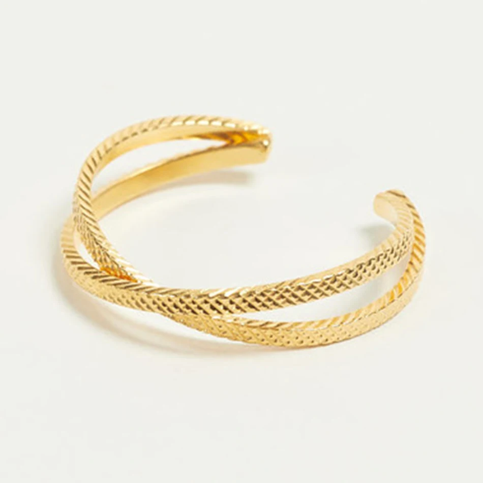 Fashion Jewelry 925 Sterling Silver 18k Gold Plated Double Twist Open silver Finger Ring
Fashion Jewelry 925 Sterling Silver 18k Gold Plated Double Twist Open silver Finger Ring