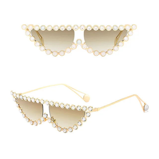 Jewelry Fashion Half Diamond Frame Unisex Women Glasses rhinestone Shades Sunglasses 2020
Jewelry Fashion Half Diamond Frame Unisex Women Glasses rhinestone Shades Sunglasses 2020