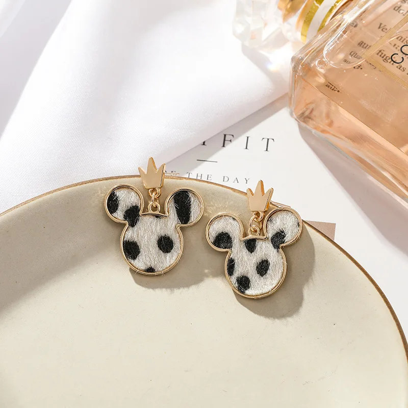 JL Cute Leopard Mini Mouse Earrings Crown Stud Earring With S925 Silver Needle, As pic
JL Cute Leopard Mini Mouse Earrings Crown Stud Earring With S925 Silver Needle, As pic