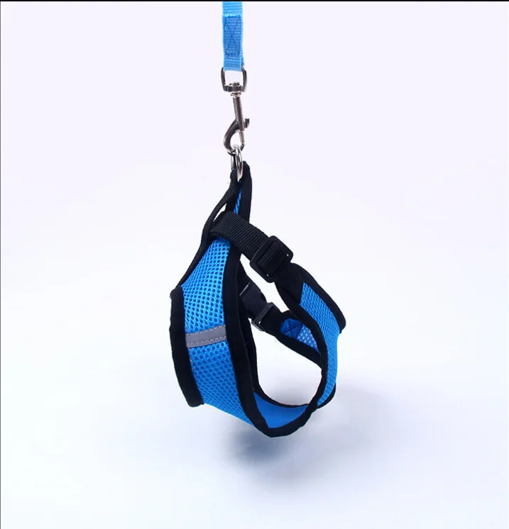 Fashion large dog with leash custom reflective soft handle ventilate retiform dog harness vest
Fashion large dog with leash custom reflective soft handle ventilate retiform dog harness vest