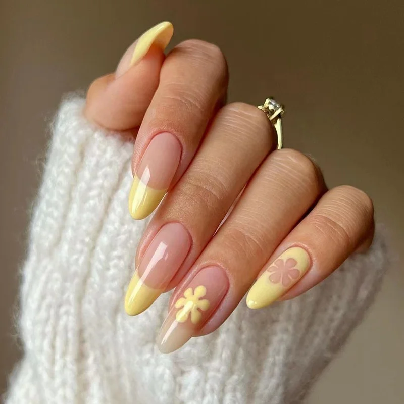 24 PCS Full Cover False Nails Yellow Flower Pattern Short Press On False Nails Artificial Nails
24 PCS Full Cover False Nails Yellow Flower Pattern Short Press On False Nails Artificial Nails